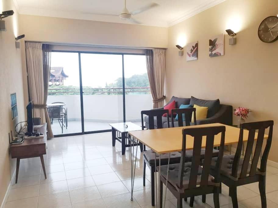 Poolview Resort Batu Ferringhi 502 - 2 Rooms 외부 사진